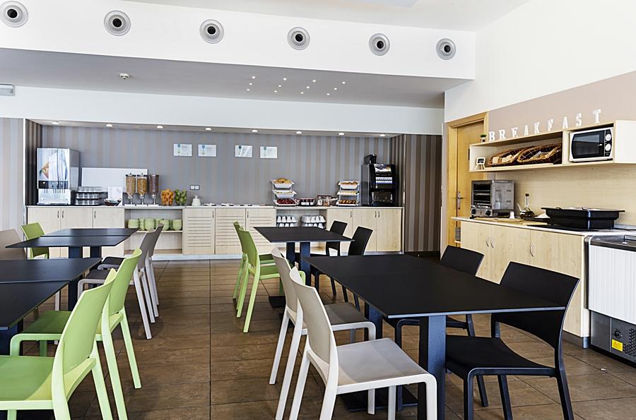 B&B Hotel Madrid Aeropuerto T1 T2 T3 Eksteriør bilde